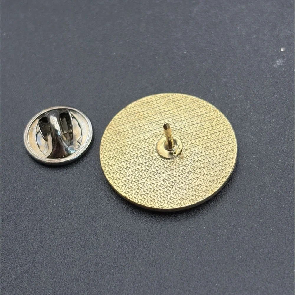 Plimouth Plantation Massachusetts Plymouth‎ Lapel Hat Pin